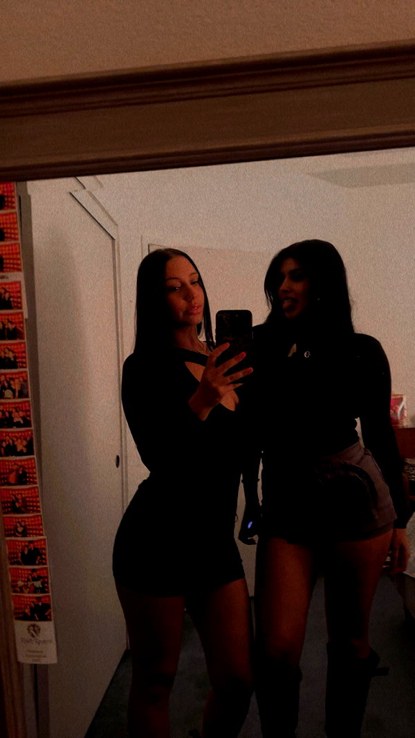 ema.jeann snapchat image archive image