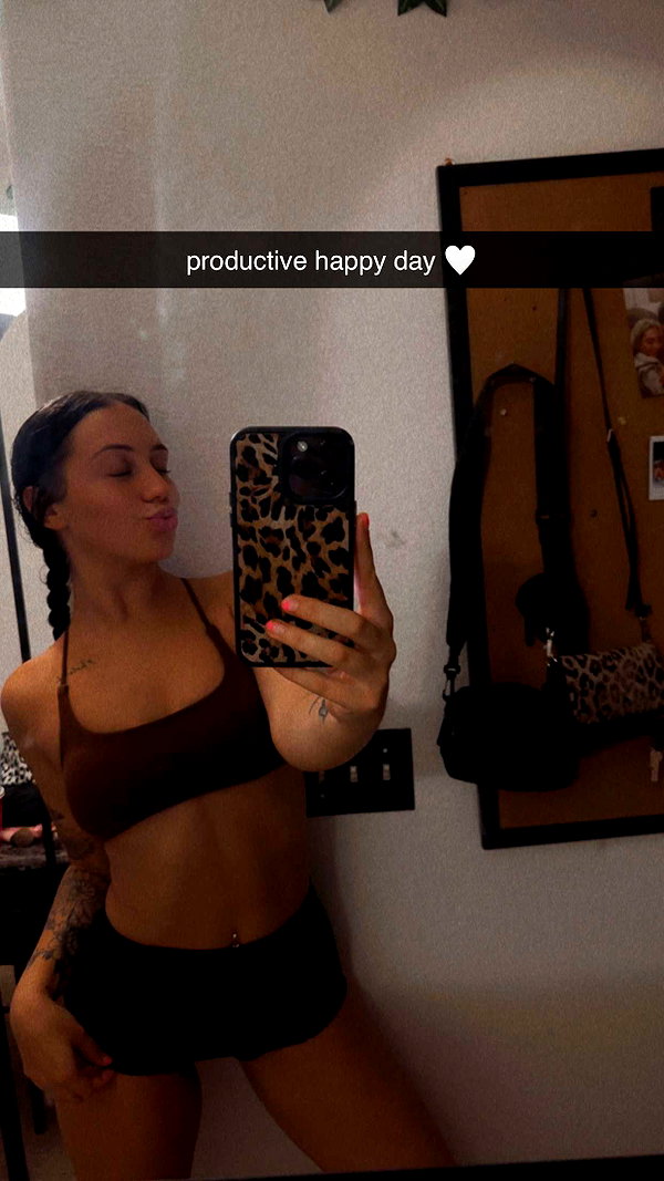 ema.jeann snapchat image archive image