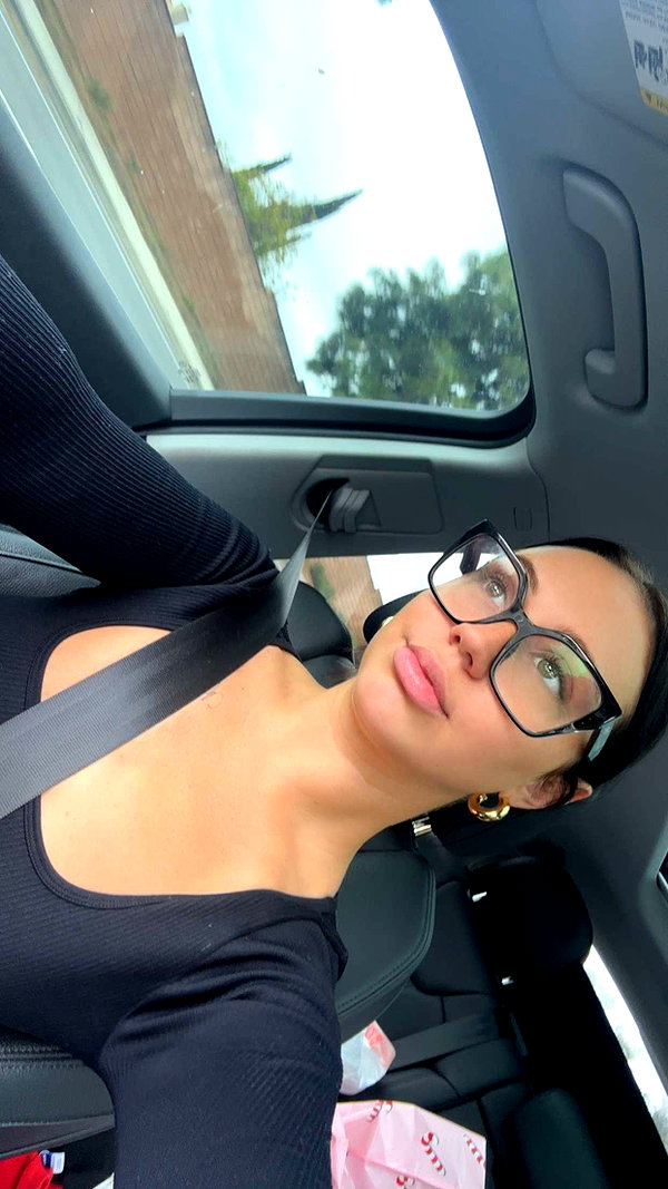 ema.jeann snapchat image archive image