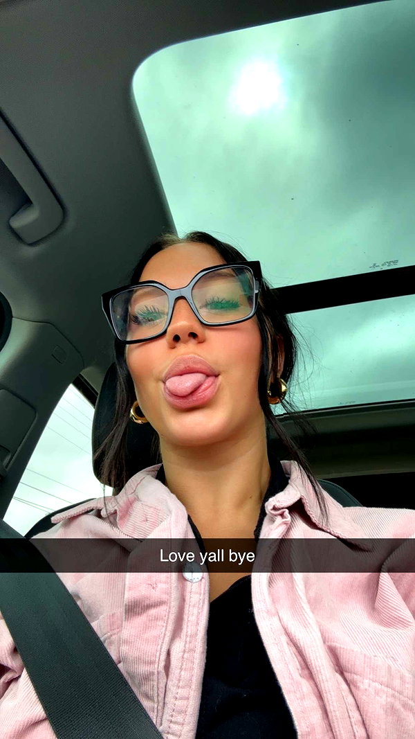 ema.jeann snapchat image archive image
