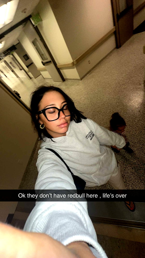 ema.jeann snapchat image archive image