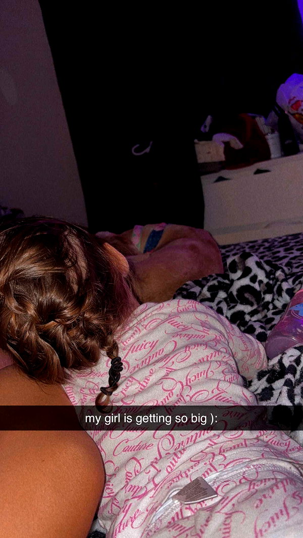 ema.jeann snapchat image archive image