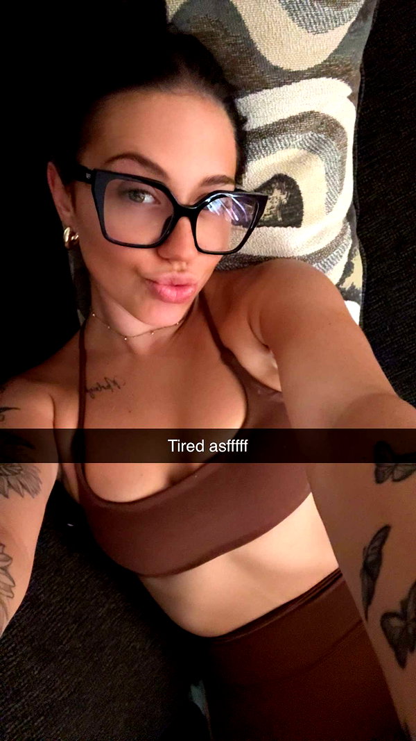 ema.jeann snapchat image archive image