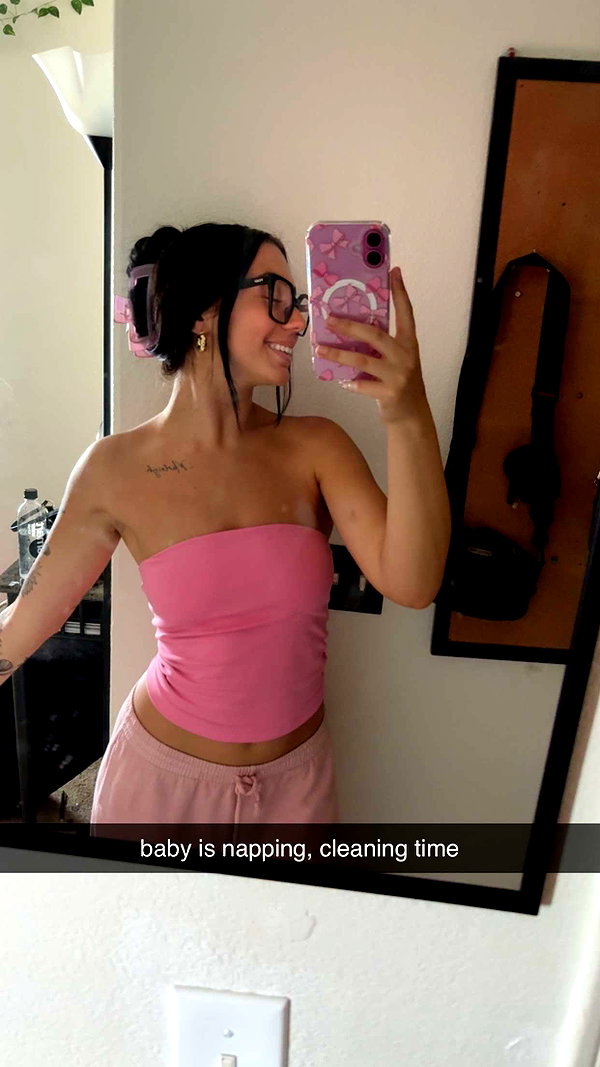 ema.jeann snapchat image archive image