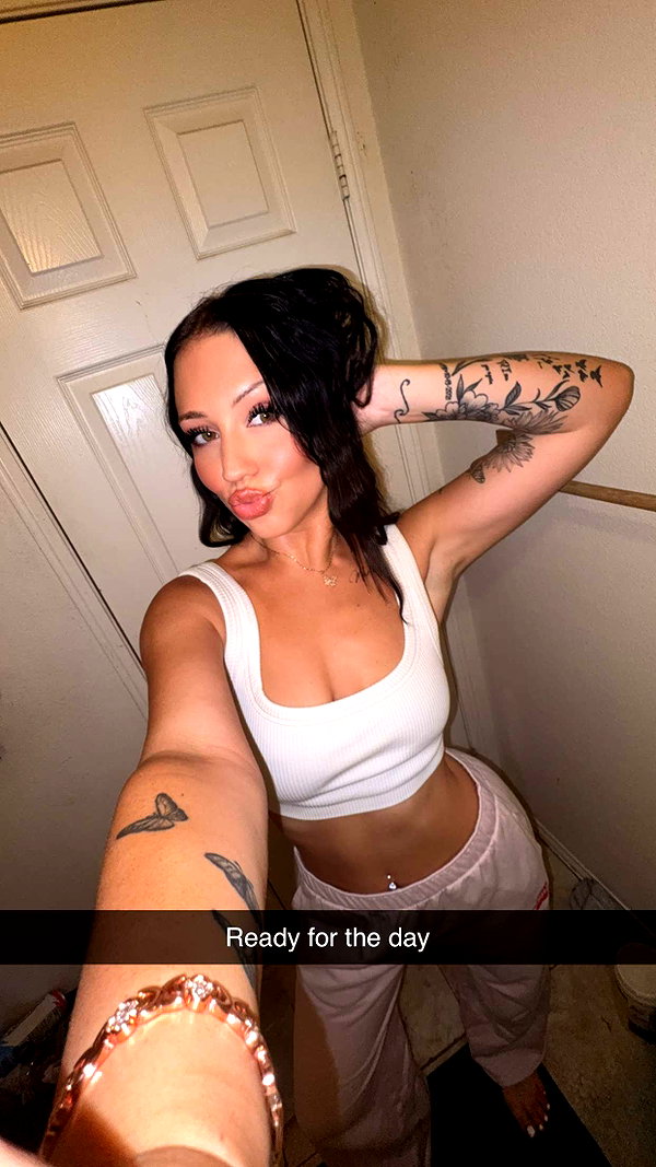 ema.jeann snapchat image archive image