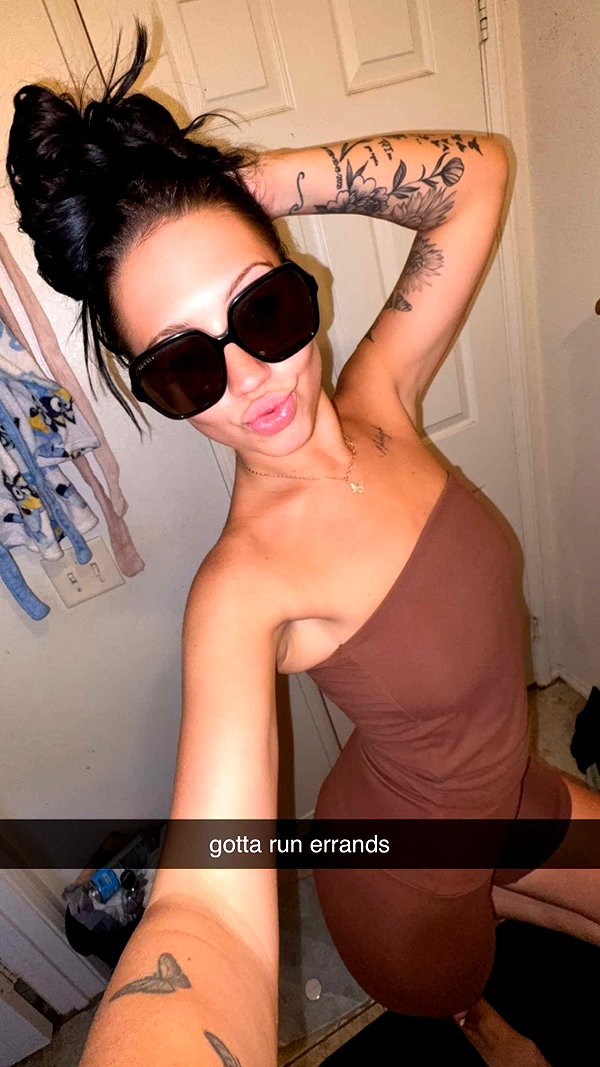 ema.jeann snapchat image archive image
