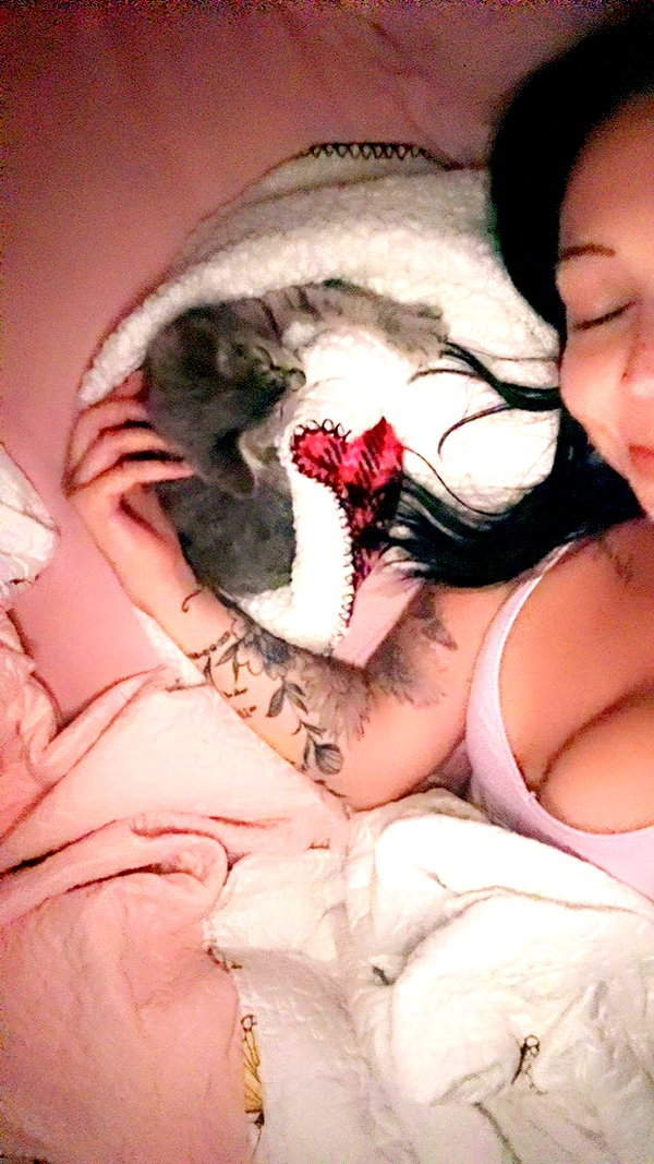 ema.jeann snapchat image archive image