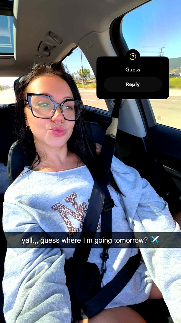 ema.jeann snapchat image archive image