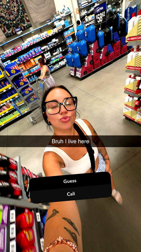 ema.jeann snapchat image archive image