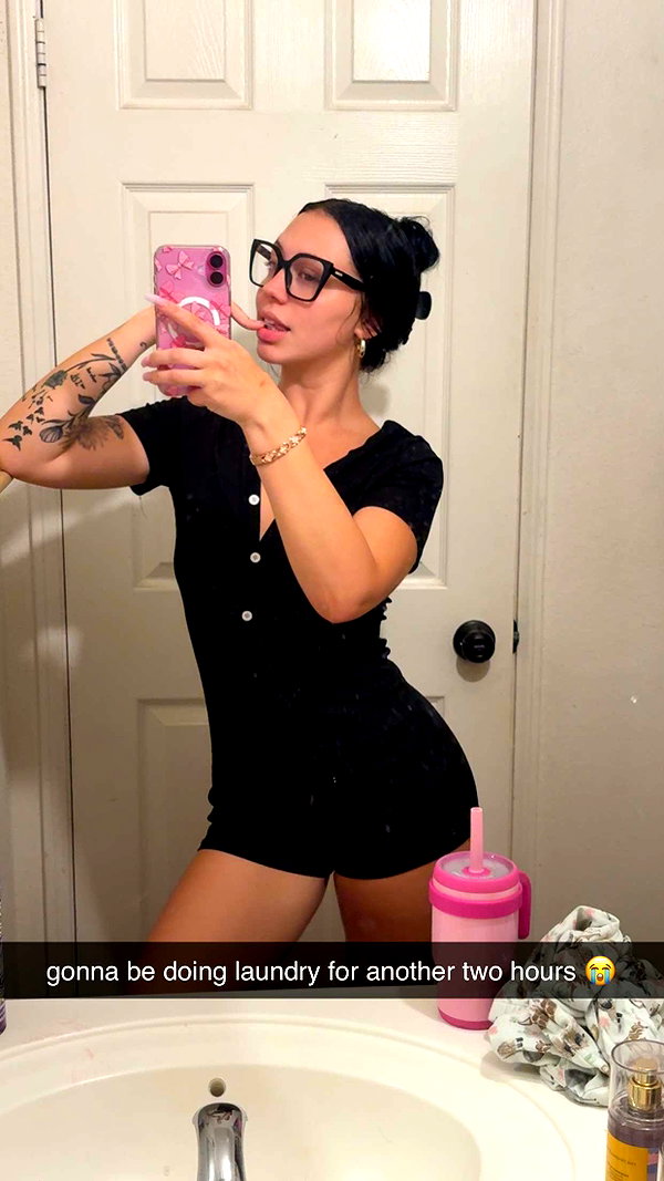 ema.jeann snapchat image archive image
