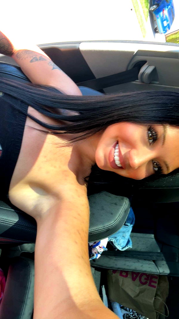 ema.jeann snapchat image archive image
