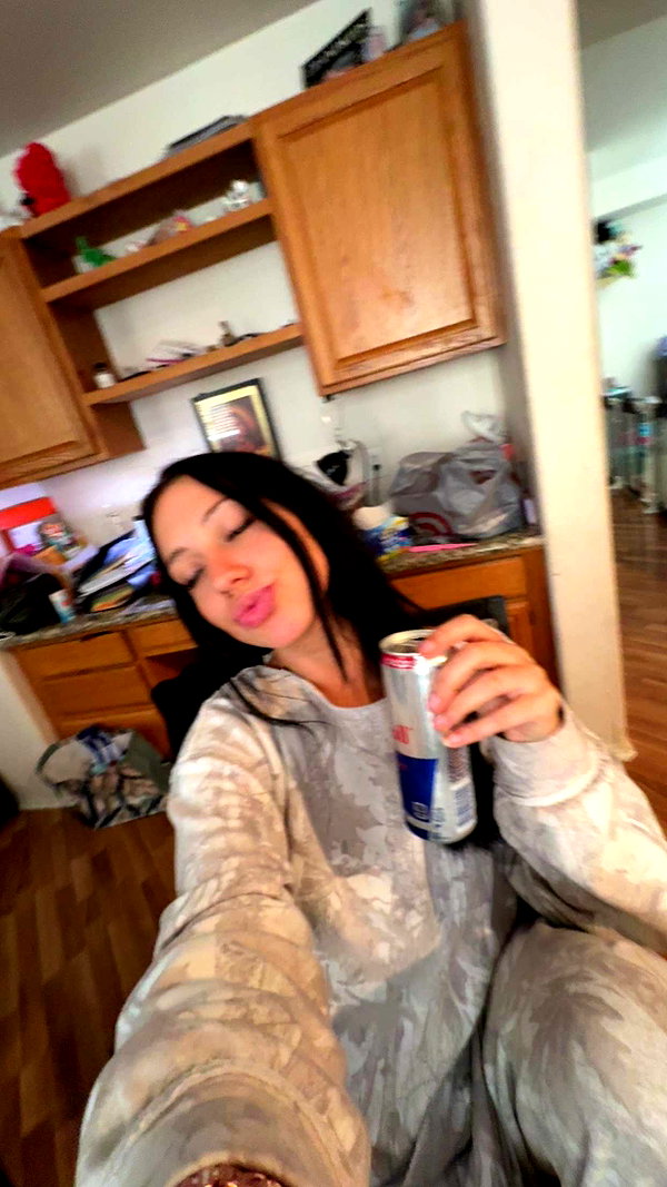 ema.jeann snapchat image archive image