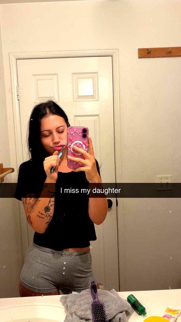 ema.jeann snapchat image archive image