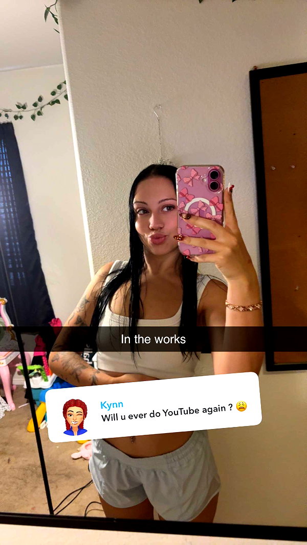ema.jeann snapchat image archive image