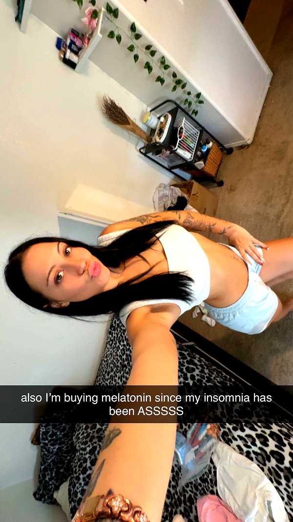 ema.jeann snapchat image archive image