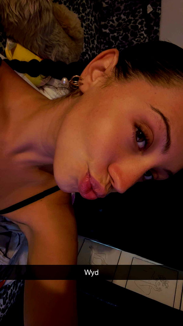 ema.jeann snapchat image archive image