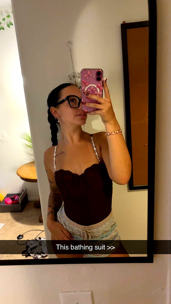 ema.jeann snapchat image archive image