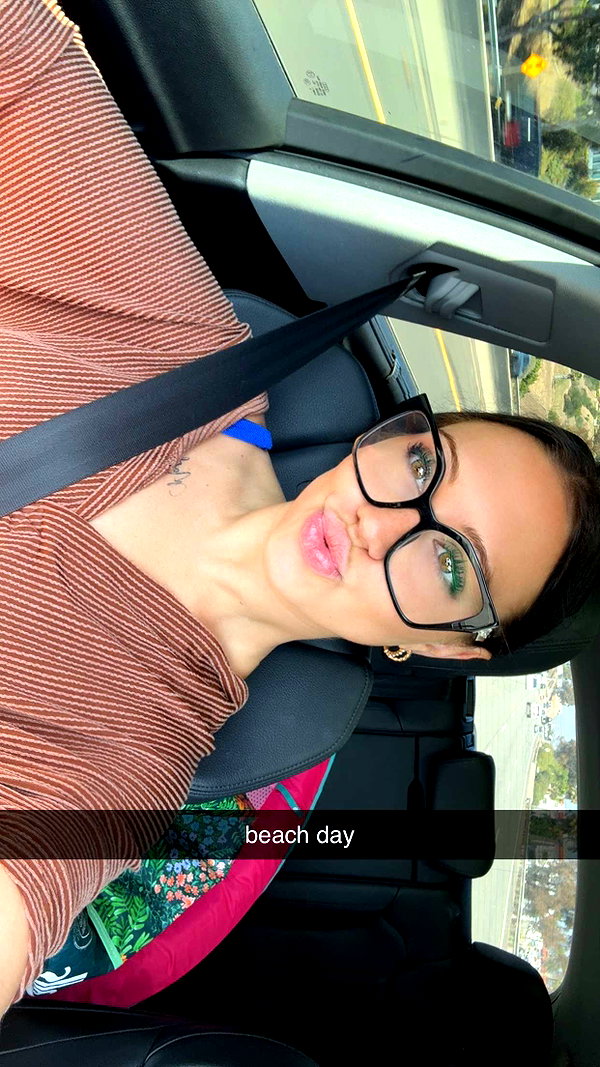 ema.jeann snapchat image archive image