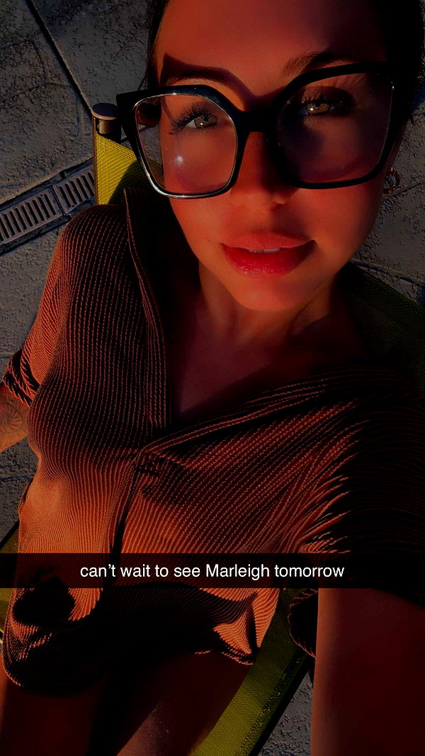 ema.jeann snapchat image archive image