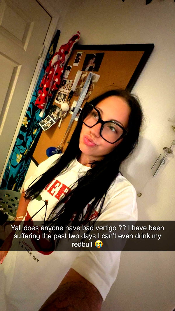 ema.jeann snapchat image archive image