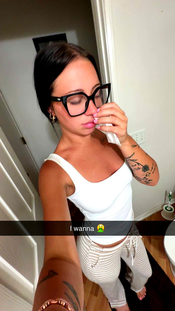 ema.jeann snapchat image archive image