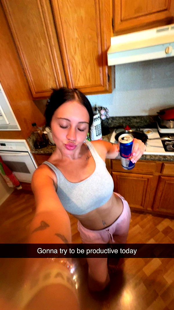 ema.jeann snapchat image archive image