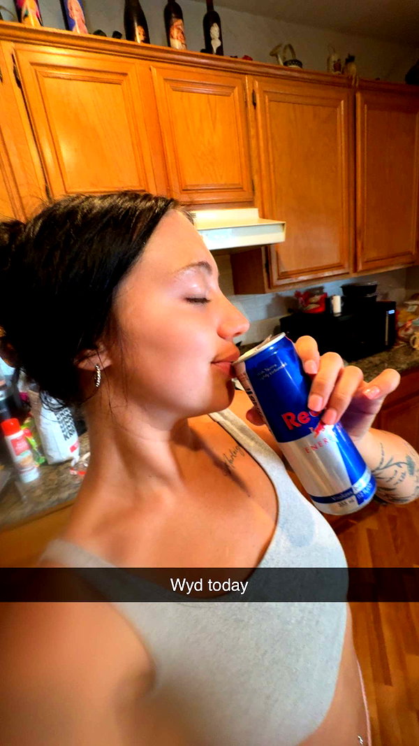 ema.jeann snapchat image archive image
