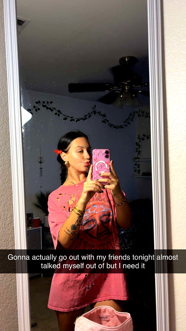 ema.jeann snapchat image archive image
