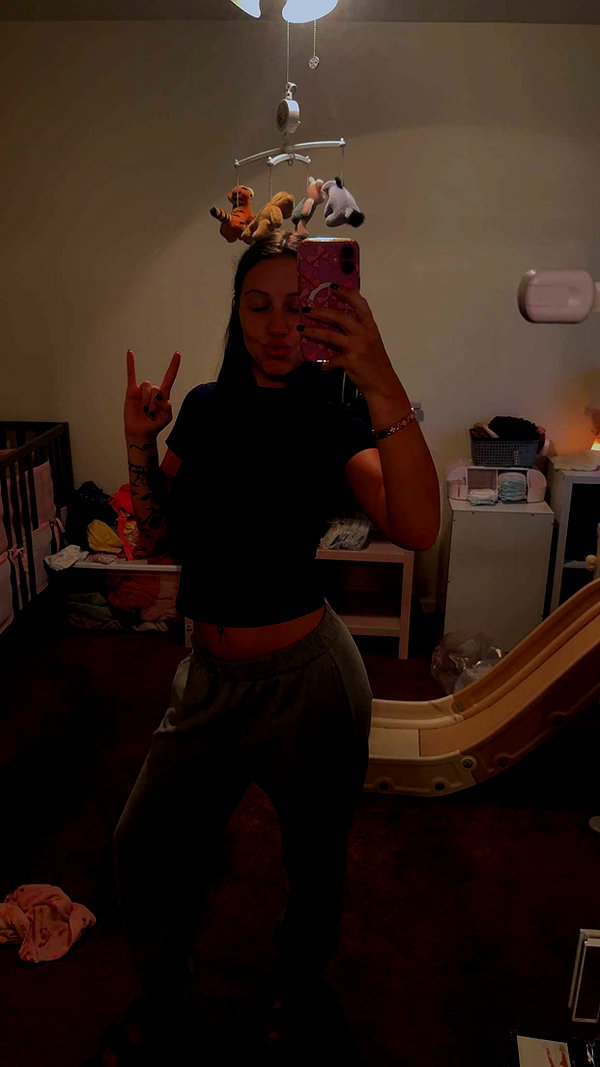 ema.jeann snapchat image archive image