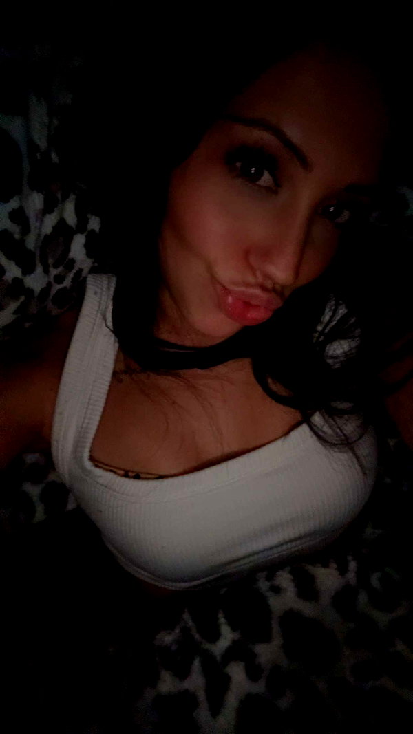 ema.jeann snapchat image archive image