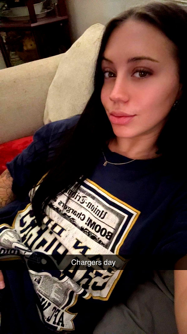 ema.jeann snapchat image archive image
