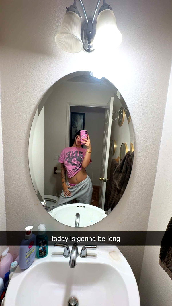 ema.jeann snapchat image archive image