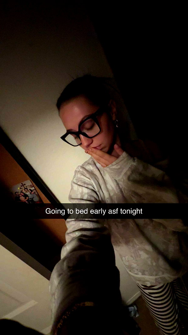 ema.jeann snapchat image archive image