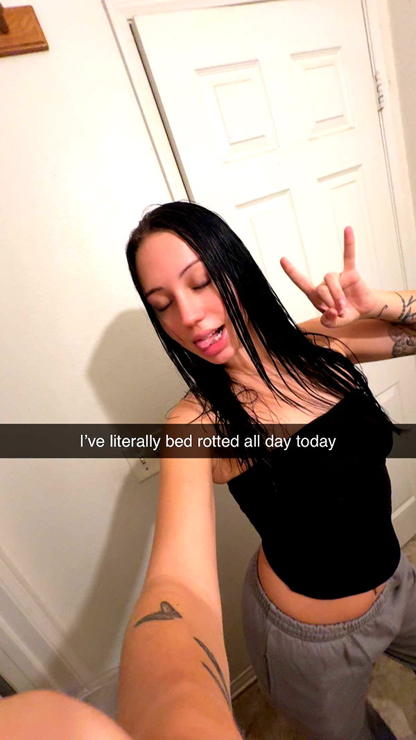 ema.jeann snapchat image archive image