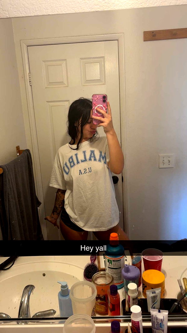 ema.jeann snapchat image archive image