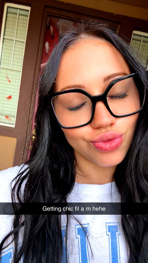 ema.jeann snapchat image archive image