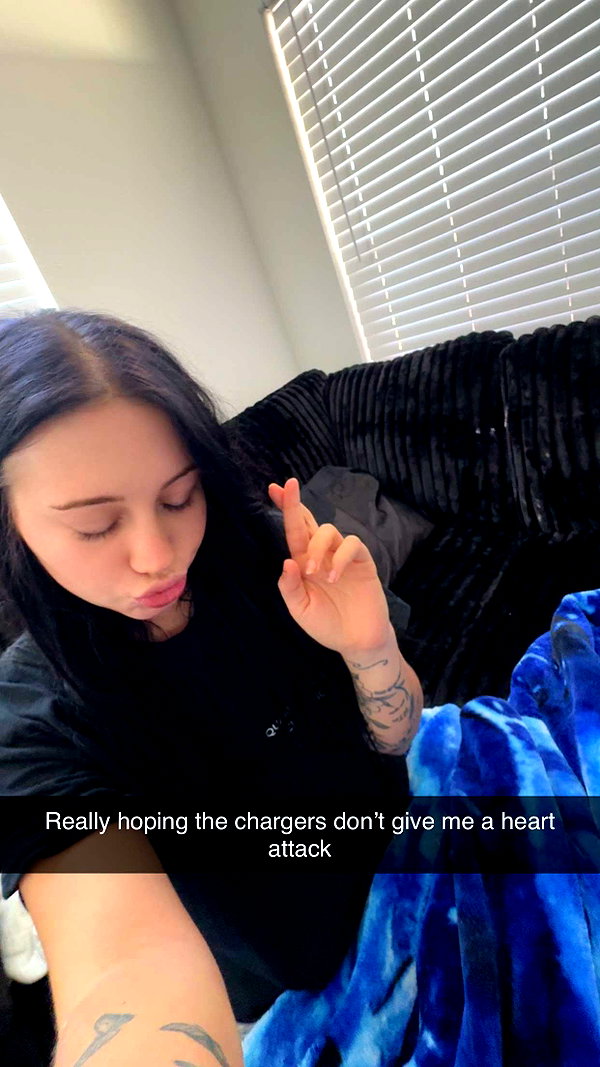 ema.jeann snapchat image archive image
