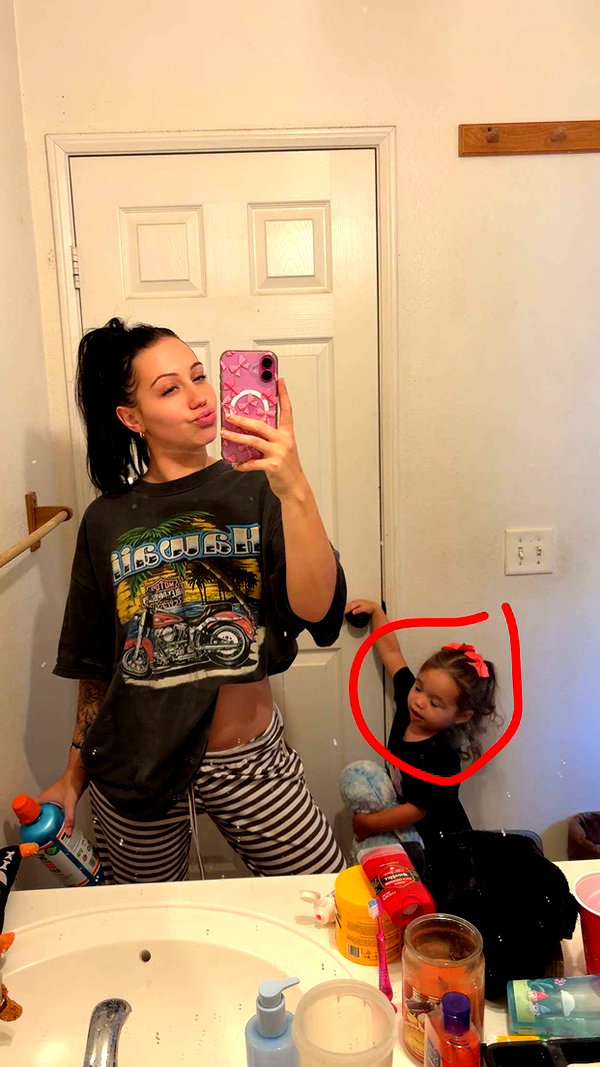 ema.jeann snapchat image archive image