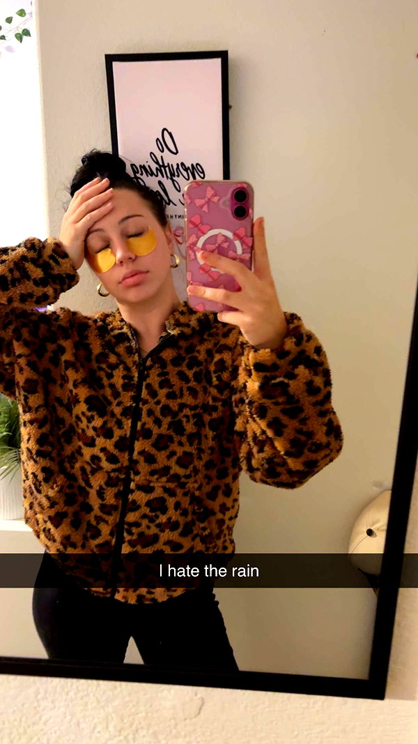 ema.jeann snapchat image archive image