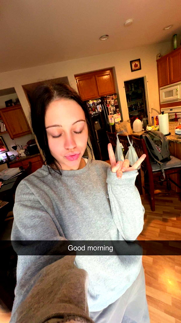 ema.jeann snapchat image archive image