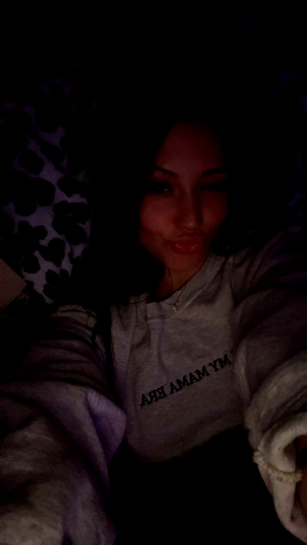 ema.jeann snapchat image archive image