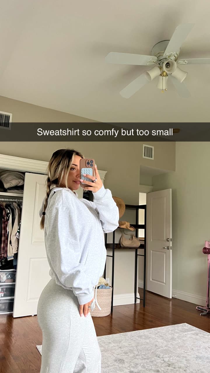 emelye.ender snapchat image archive image