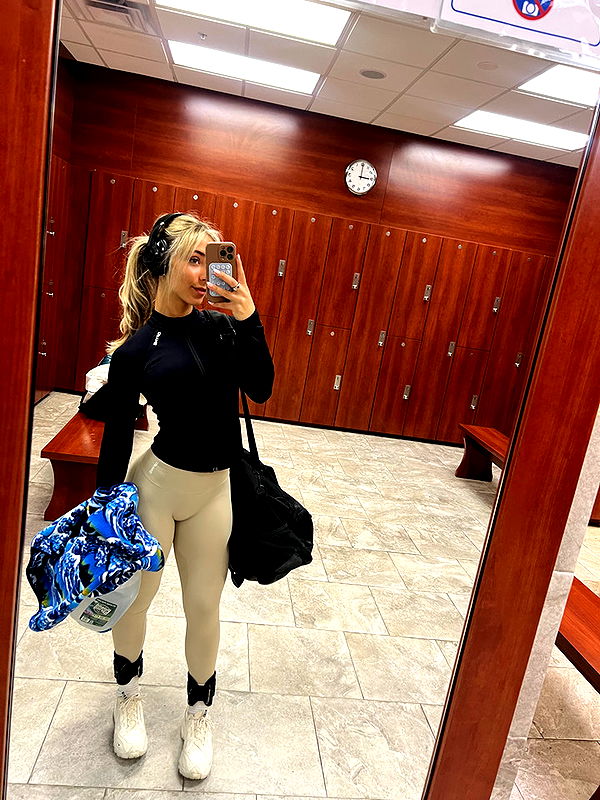 emelye.ender image ~ Altpins