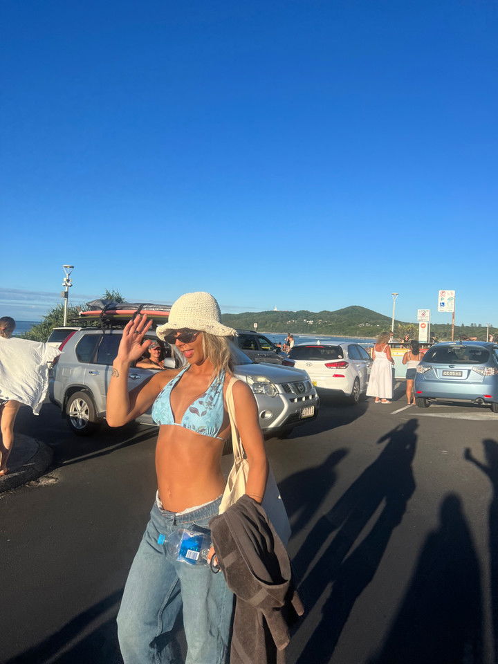 emelye.ender snapchat image archive image