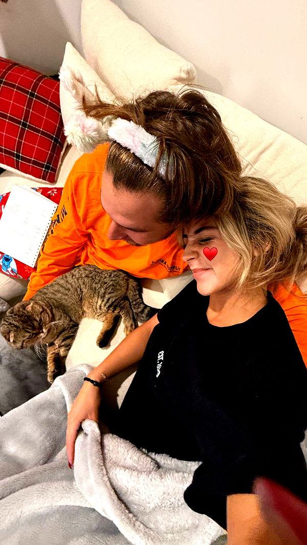 emelye.ender image ~ Altpins