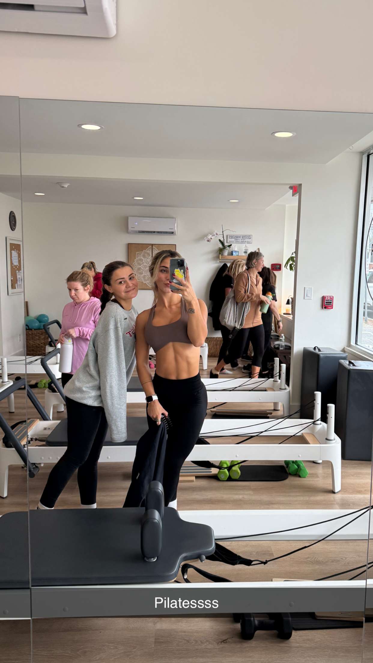 emelye.ender snapchat image archive image