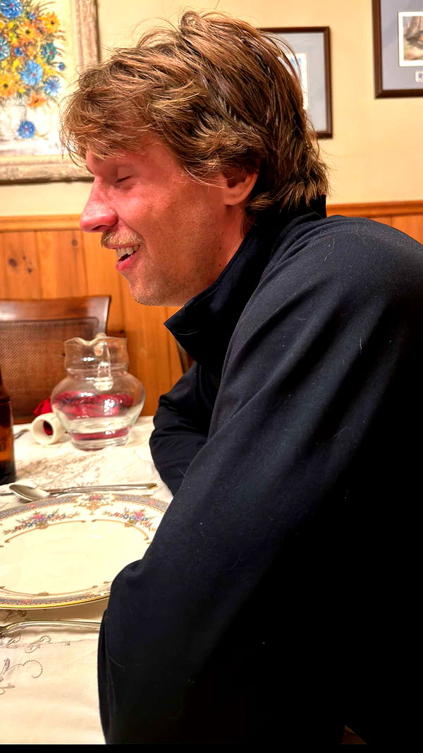 emelye.ender image ~ Altpins