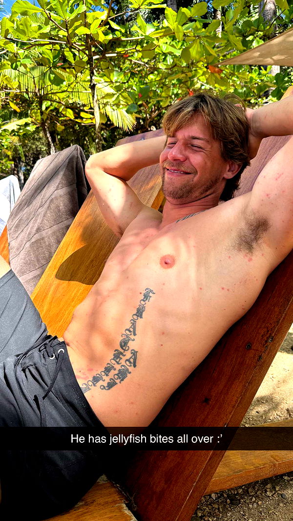 emelye.ender image ~ Altpins