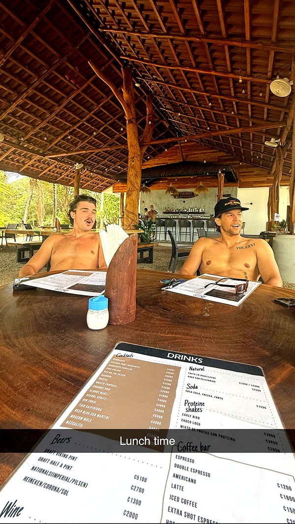 emelye.ender image ~ Altpins