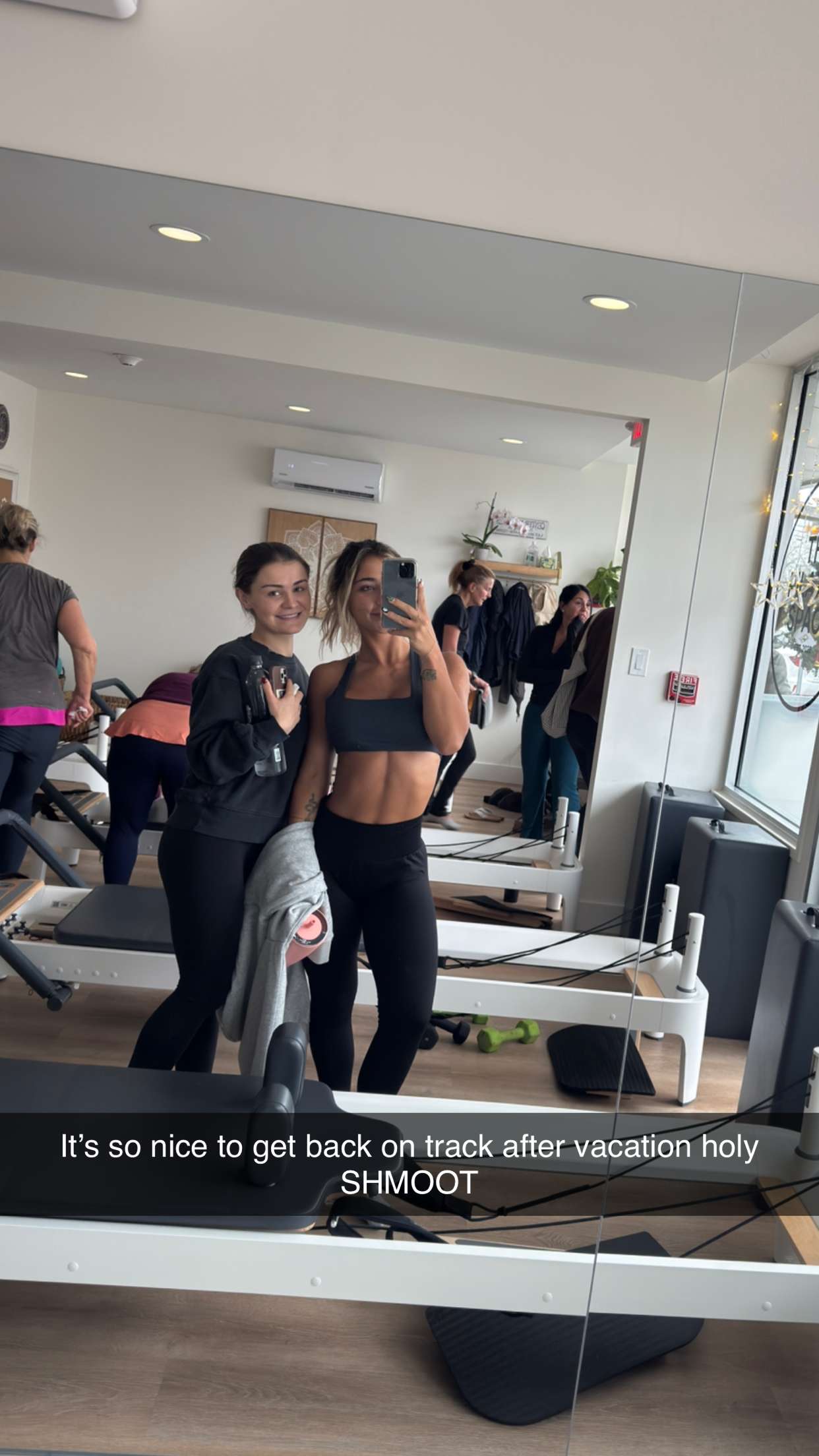 emelye.ender snapchat image archive image